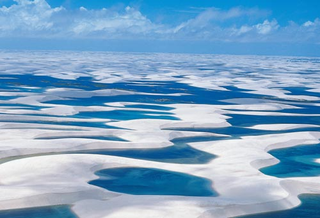 Illustration for article titled Aqua Tower Reminds Me of Brazil's Freshwater Desert
